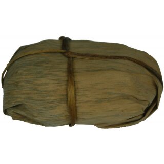 100gr. Alata Samina Black Soap im Bananenblatt - Sheabutterseife